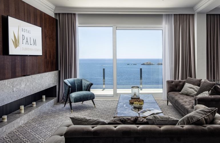 Welcome Spring Last Minute Luxury Suite Offer